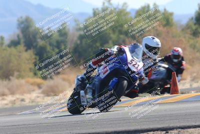 media/Feb-05-2023-SoCal Trackdays (Sun) [[b2340e6653]]/Turn 7 (940am)/